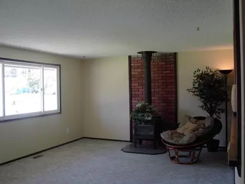 10516 E 15th Ave, Spokane Valley, WA 99206 photo 2
