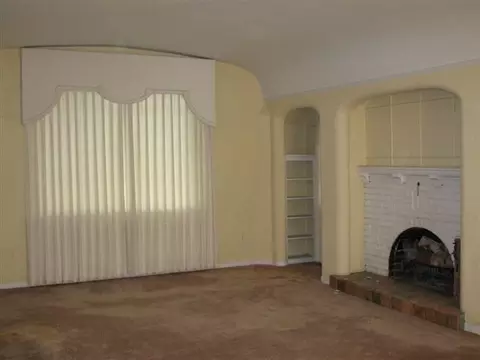 1123 E 19th Ave, Spokane, WA 99203 photo 2