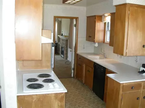 2614 E Marshall, Spokane, WA 99207 photo 2