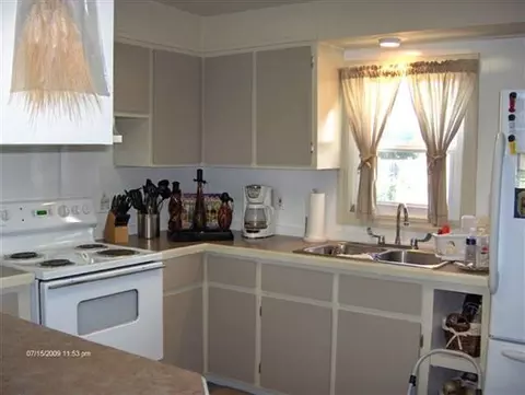1707 E Joseph, Spokane, WA 99208 photo 2