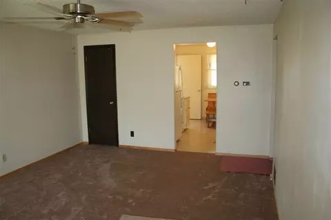 1323 E Sanson Rd, Spokane, WA 99207 photo 3