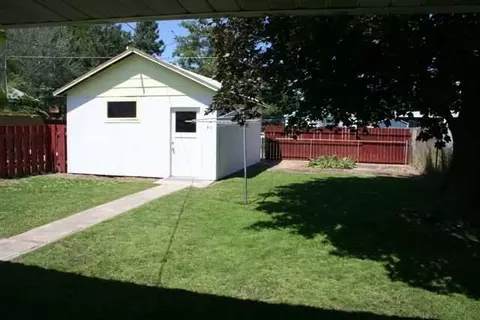 1323 E Sanson Rd, Spokane, WA 99207 photo 8