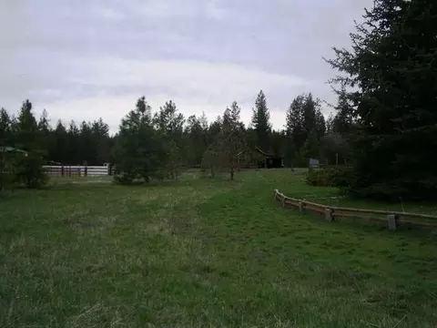 5720 E Greenbluff Rd, Colbert, WA 99005 photo 2