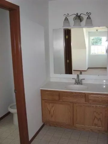 1109 E Queen Ave, Spokane, WA 99207 photo 6