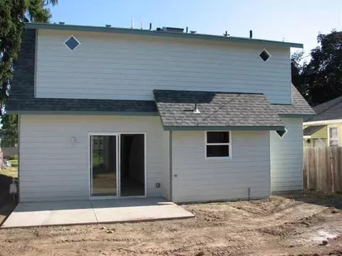 1109 E Queen Ave, Spokane, WA 99207 photo 8