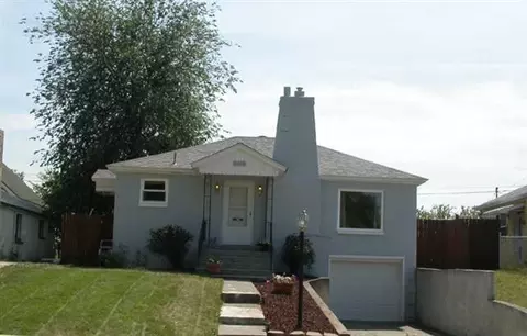 2418 E Longfellow, Spokane, WA 99207 photo 1