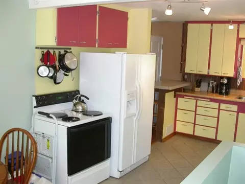 2418 E Longfellow, Spokane, WA 99207 photo 3