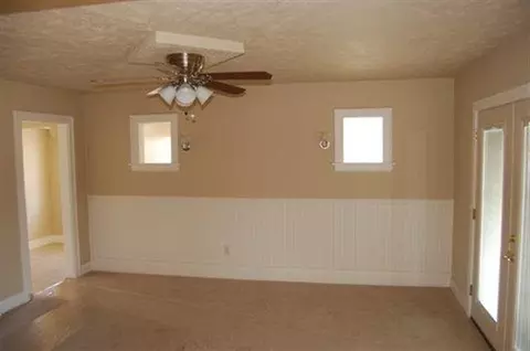 2203 E Rowan Ave, Spokane, WA 99207 photo 5