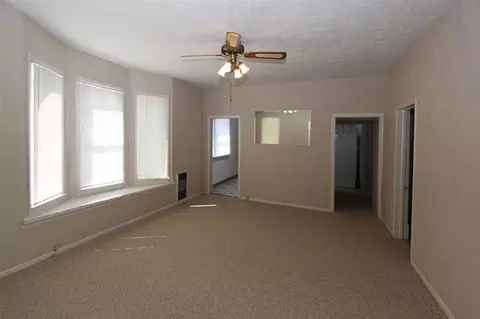 501 E Baldwin Ave, Spokane, WA 99207 photo 2