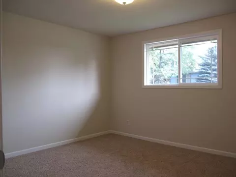 2011 E Columbia Ave, Spokane, WA 99207 photo 6