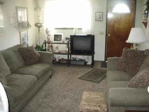 623 E Queen Ave, Spokane, WA 99207 photo 2