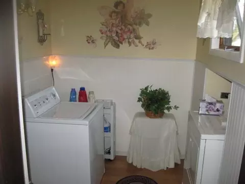 623 E Queen Ave, Spokane, WA 99207 photo 7