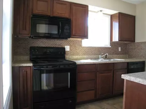 1223 Everett Ave, Spokane, WA 99207 photo 4