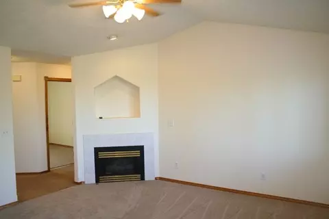 6419 E 14th Ave, Spokane Valley, WA 99212 photo 2