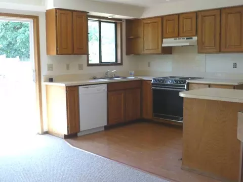 2004 E 13th Ave, Spokane, WA 99202 photo 4