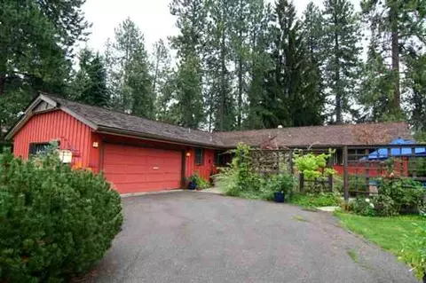 1828 E 36th Ave, Spokane, WA 99203 photo 1