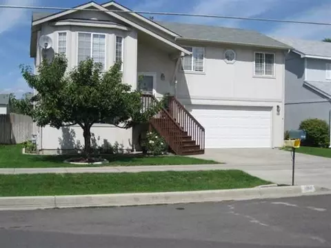 3203 E 44th Ave, Spokane, WA 99223 photo 1