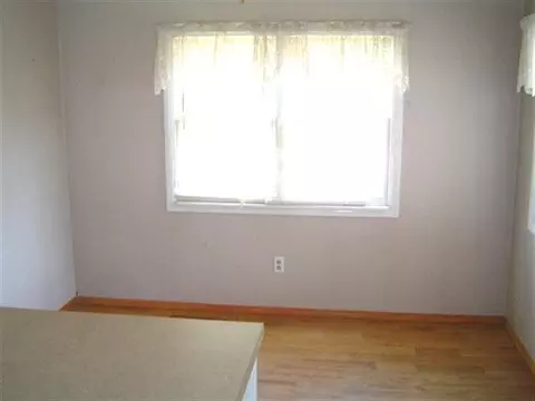 1505 E Bismark, Spokane, WA 99208 photo 3