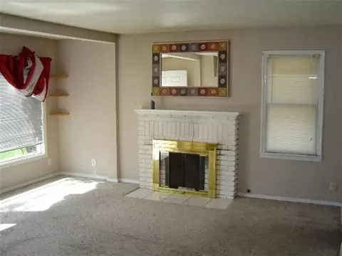 1505 E Bismark, Spokane, WA 99208 photo 2