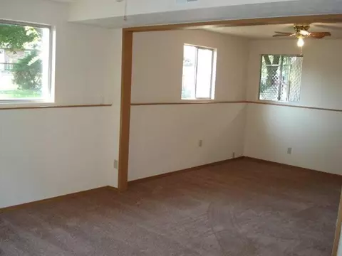 619 E Bismark, Spokane, WA 99208 photo 5
