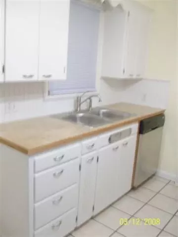 2318 E Sinto, Spokane, WA 99202 photo 3