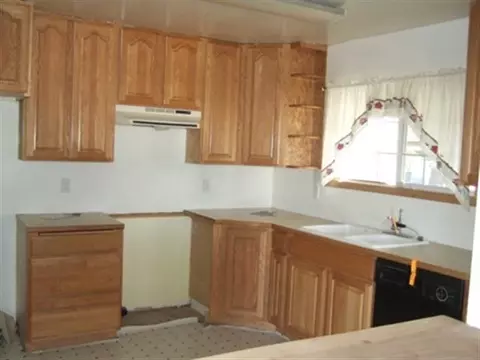 1646 E Olympic Ave, Spokane, WA 99207 photo 7