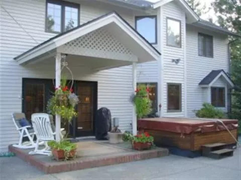 1905 E Overbluff Rd, Spokane, WA 99203 photo 9
