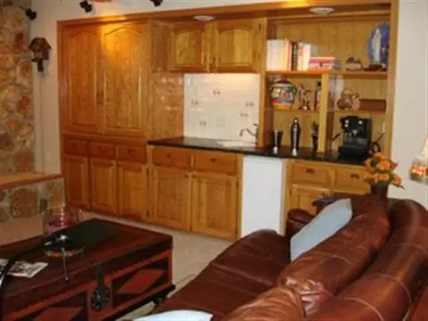 1905 E Overbluff Rd, Spokane, WA 99203 photo 6