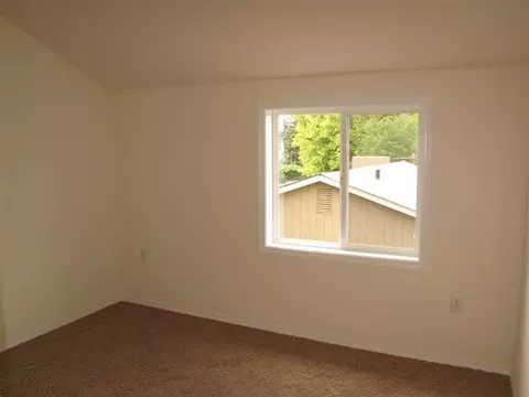 2017 E Columbia Ave, Spokane, WA 99208 photo 7