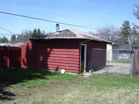 1821 E Thurston, Spokane, WA 99203 photo 4