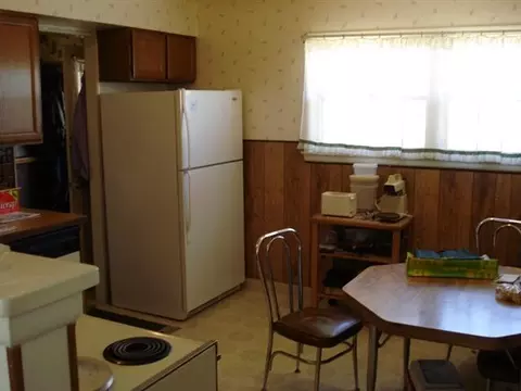 1821 E Thurston, Spokane, WA 99203 photo 6