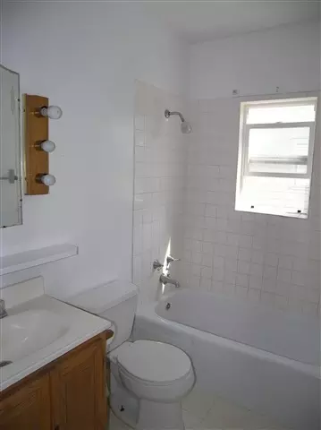 549 E Hoffman Ave, Spokane, WA 99207 photo 6