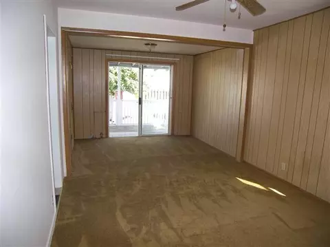 549 E Hoffman Ave, Spokane, WA 99207 photo 4