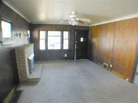 1909 E 4th Ave, Spokane, WA 99202 photo 2