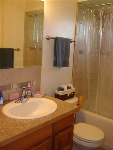 2927 E Longfellow Ave, Spokane, WA 99207 photo 5