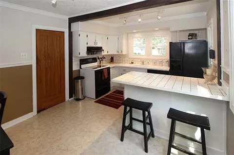 26 E 28th Ave, Spokane, WA 99203 photo 3