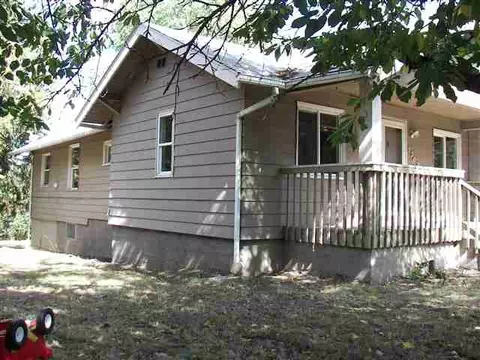 1707 E 9th Ave, Spokane, WA 99202 photo 2