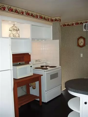 1108 E 38th, Spokane, WA 99203 photo 5