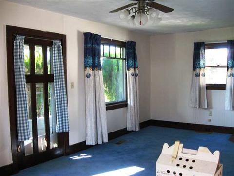 1723 E Sharp Ave, Spokane, WA 99202 photo 2