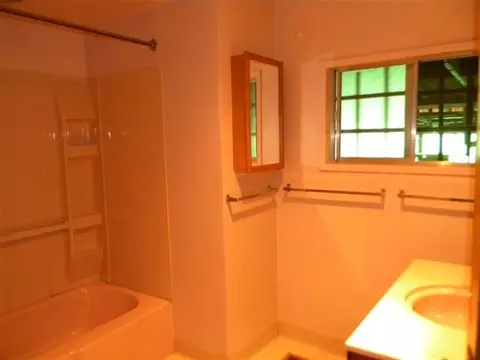514 E Crown Ave, Spokane, WA 99207 photo 7