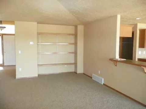 23 E Sapphire Ln, Spokane, WA 99218 photo 8