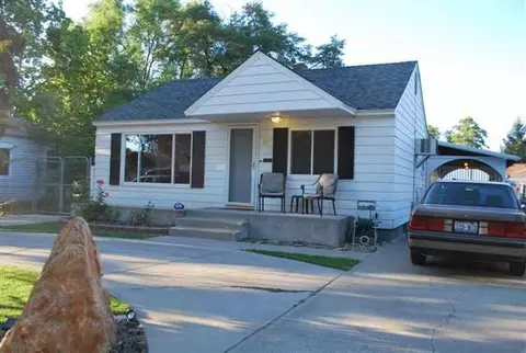 317 Everett, Spokane, WA 99207 photo 1