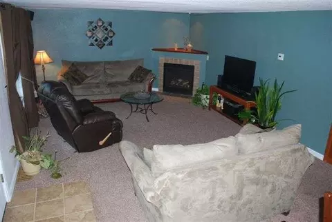317 Everett, Spokane, WA 99207 photo 2