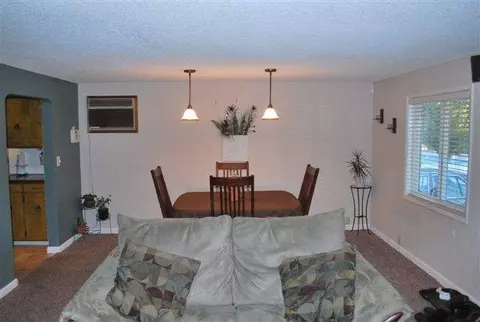 317 Everett, Spokane, WA 99207 photo 3