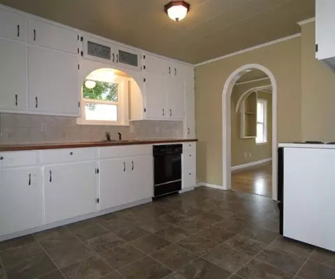 708 E Queen Ave, Spokane, WA 99207 photo 3