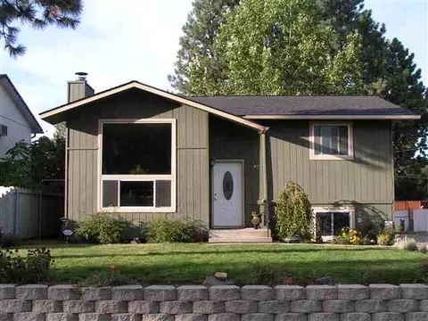 4237 E 26th Ave, Spokane, WA 99223 photo 1