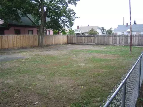 1014 E Broad Ave, Spokane, WA 99207 photo 1