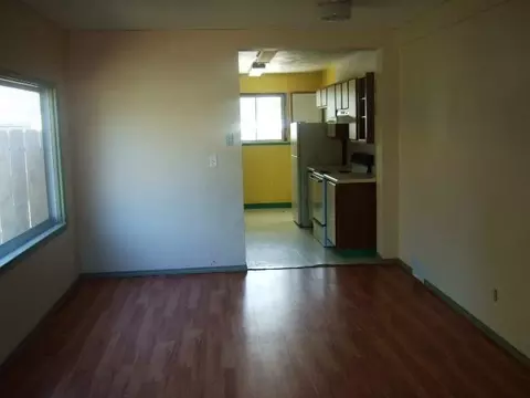 330 E Sanson Ave, Spokane, WA 99207 photo 2