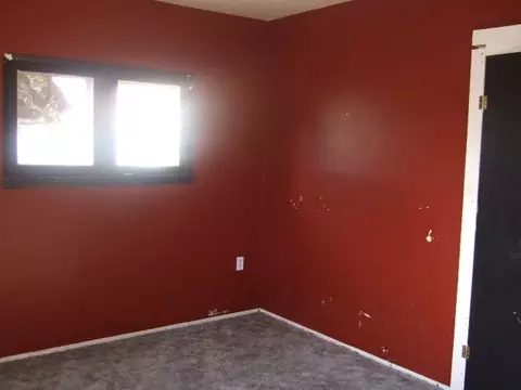 330 E Sanson Ave, Spokane, WA 99207 photo 7