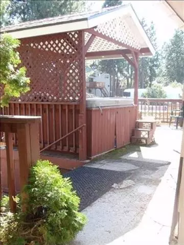 418 E St Thomas Moore Way, Spokane, WA 99208 photo 8
